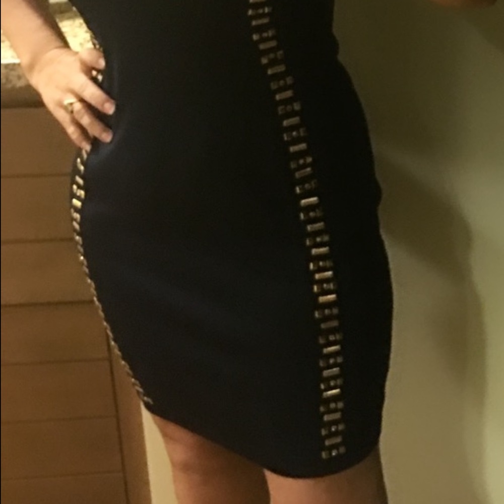 Dress - Picture 3 of 4